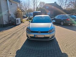 Silber Gebraucht 2013 VW Golf VII Comfortline Limousine | 8.950 € (Guter Preis)