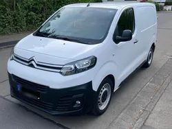 Weiß Gebraucht 2019 Citroën Jumpy Business Class Van / Kleinbus | 8.850 € (Etwas zu teuer)