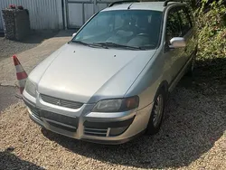 Silber Gebraucht 2003 Mitsubishi Space Star Kombi | 900 € (Fairer Preis)