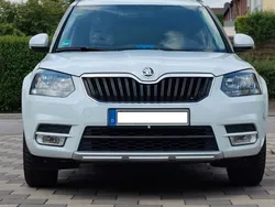 Weiß Gebraucht 2015 Skoda Yeti SUV | 13.500 € (Etwas zu teuer)