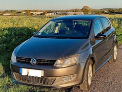 Grau Gebraucht 2012 VW Polo Style Limousine | 6.900 € (Fairer Preis)