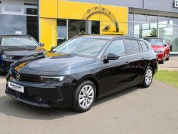 Lackierung schwarz perla nera/ Gebraucht 2024 Opel Astra Enjoy Kombi | 22.999 € (Fairer Preis)