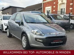 Grau Gebraucht 2012 Fiat Punto Kleinwagen | 5.799 € (Etwas zu teuer)