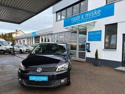 Schwarz Gebraucht 2012 VW Touran Highline Van / Kleinbus | 7.390 € (Guter Preis)