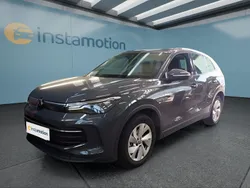 Grau Gebraucht 2024 VW Tiguan SUV | 31.749 € (Superpreis)