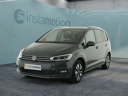 Grau Gebraucht 2024 VW Touran Move Van / Kleinbus | 36.254 € (Fairer Preis)