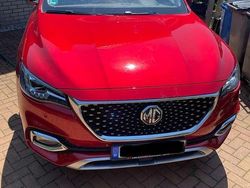 Rot Gebraucht 2022 MG EHS Luxury SUV | 22.500 € (Etwas zu teuer)