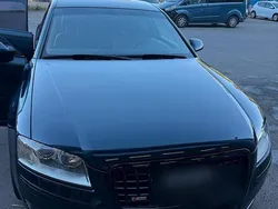 Blau Gebraucht 2007 Audi A8 Limousine | 3.300 €