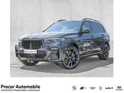 Grau Gebraucht 2022 BMW X7 M Sport SUV | 67.900 € (Fairer Preis)