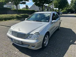 Silber Gebraucht 2004 Mercedes C180 Classic Limousine | 2.500 € (Guter Preis)