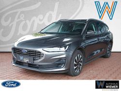 Grau Gebraucht 2024 Ford Focus Titanium Limousine | 24.900 € (Guter Preis)