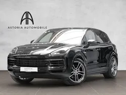 Schwarz le Gebraucht 2022 Porsche Cayenne SUV | 81.911 € (Guter Preis)