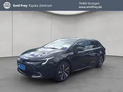 Mysticschwarz mica Neu 2025 Toyota Corolla Kombi | 33.690 €