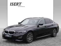 Schwarz Gebraucht 2022 BMW 320 M Sport Limousine | 35.780 € (Guter Preis)