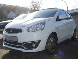 Weiß Gebraucht 2018 Mitsubishi Space Star Edition Limousine | 8.890 € (Etwas zu teuer)