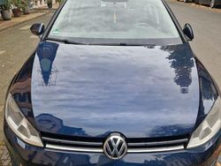 Blau Gebraucht 2014 VW Golf VII Trendline Limousine | 7.400 € (Fairer Preis)