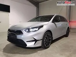 Sparklingsilber metallic Neu 2025 Kia Ceed Sportswagon 3 Kombi | 27.240 € (Fairer Preis)