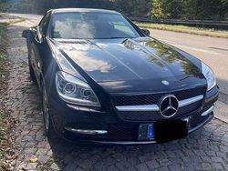 Schwarz Gebraucht 2011 Mercedes SLK200 Cabrio | 16.500 € (Fairer Preis)