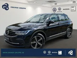 Schwarz Gebraucht 2022 VW Tiguan Life SUV | 25.899 € (Fairer Preis)