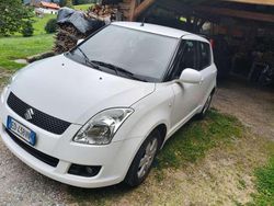 Weiß Gebraucht 2009 Suzuki Swift Comfort Kleinwagen | 4.500 € (Teuer)