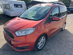 Rot Gebraucht 2015 Ford Tourneo Courier Van / Kleinbus | 4.700 € (Etwas zu teuer)