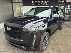 Blau Neu 2025 Cadillac Escalade SUV | 139.800 € (Teuer)