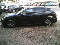 Mythosschwarz metallic Gebraucht 2015 Audi A3 e-tron Ambition Kleinwagen | 14.500 € (Teuer)