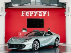 Celeste chiaro metallizzato Gebraucht 2023 Ferrari 812 Cabrio | 579.000 €