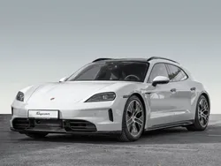 Weiß Neu 2024 Porsche Taycan Sport Turismo Limousine | 131.502 € (Teuer)