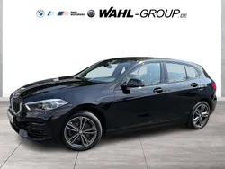 Schwarz Gebraucht 2022 BMW 118 Efficient Dynamics Kleinwagen | 21.890 € (Fairer Preis)