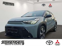 Urbankhaki / black Gebraucht 2025 Toyota Aygo X SUV | 24.980 €