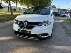 Weiß Gebraucht 2016 Renault Espace Initiale Paris Van / Kleinbus | 11.999 € (Superpreis)