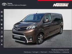 Barriquebraun metallic Gebraucht 2016 Toyota Proace Verso Comfort Kombi | 23.290 € (Guter Preis)