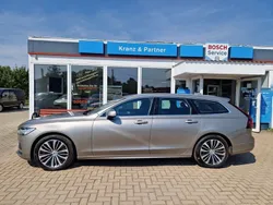 Pebble grey / metallic (metallic) Gebraucht 2022 Volvo V90 Momentum Kombi | 38.890 € (Superpreis)
