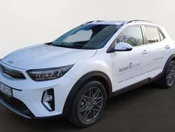 Weiß Gebraucht 2025 Kia Stonic Edition 7 SUV | 23.180 € (Fairer Preis)