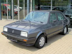 Grau Gebraucht 1987 VW Jetta Limousine | 4.999 €