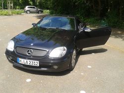 Schwarz Gebraucht 2004 Mercedes SLK230 Cabrio | 6.350 € (Fairer Preis)