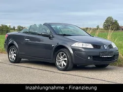 Grau Gebraucht 2006 Renault Mégane Cabriolet Dynamique Cabrio | 2.300 € (Etwas zu teuer)
