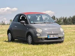 Grau Gebraucht 2010 Fiat 500C Lounge Cabrio | 5.190 € (Teuer)