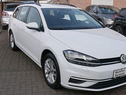 Weiß Gebraucht 2020 VW Golf VII Comfortline Kombi | 14.490 € (Fairer Preis)