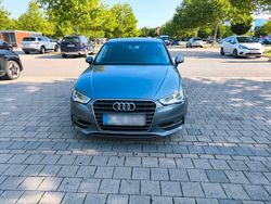 Grau Gebraucht 2013 Audi A3 Ambiente Kleinwagen | 7.350 € (Fairer Preis)