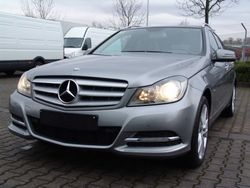 Silber metallic Gebraucht 2011 Mercedes C180 Avantgarde Kombi | 15.970 €