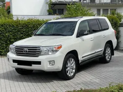 Weiß Gebraucht 2015 Toyota Land Cruiser SUV | 23.000 €