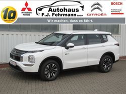 Weiß Neu 2025 Mitsubishi Outlander P-HEV Basis SUV | 45.890 € (Superpreis)