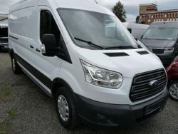 Frostweiß Gebraucht 2018 Ford Transit Trend Van | 12.950 € (Superpreis)