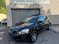 Schwarz Gebraucht 2013 Volvo XC60 Summum SUV | 16.999 € (Fairer Preis)