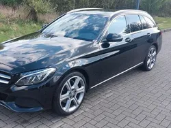 Schwarz Gebraucht 2015 Mercedes C250 Avantgarde Kombi | 15.500 € (Guter Preis)