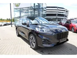 Schwarz Gebraucht 2021 Ford Kuga ST-Line X SUV | 20.980 € (Guter Preis)
