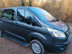 Grau Gebraucht 2017 Ford Transit Custom Van / Kleinbus | 14.700 € (Fairer Preis)