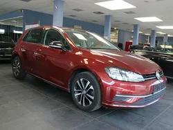 Rot Gebraucht 2019 VW Golf VII IQ Drive Limousine | 12.980 € (Fairer Preis)